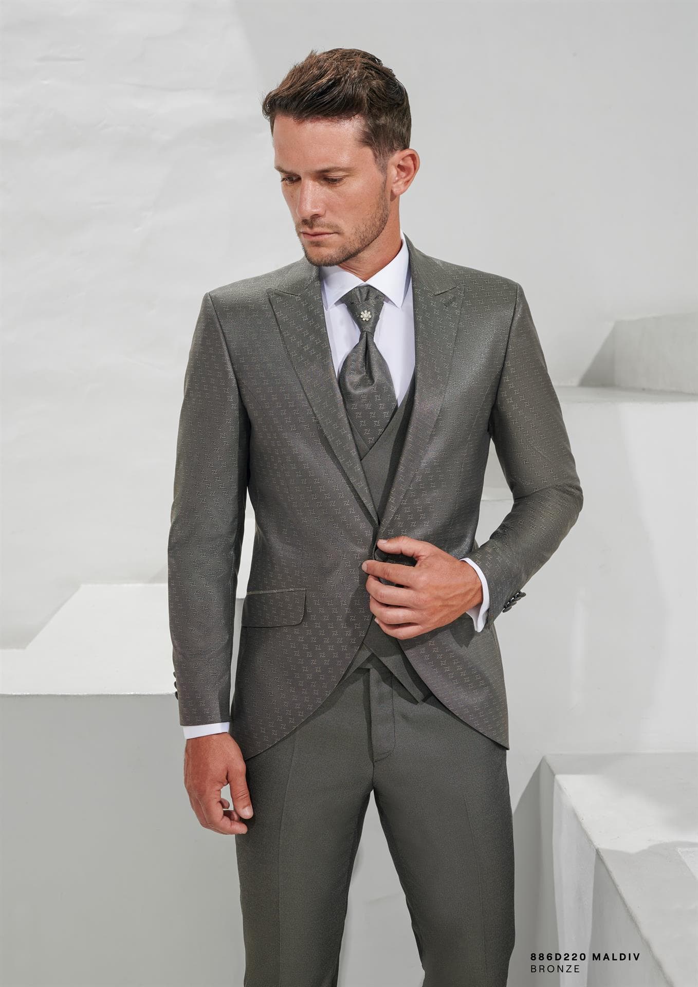 ¿Qué modelo debo elegir para mi traje de boda?s